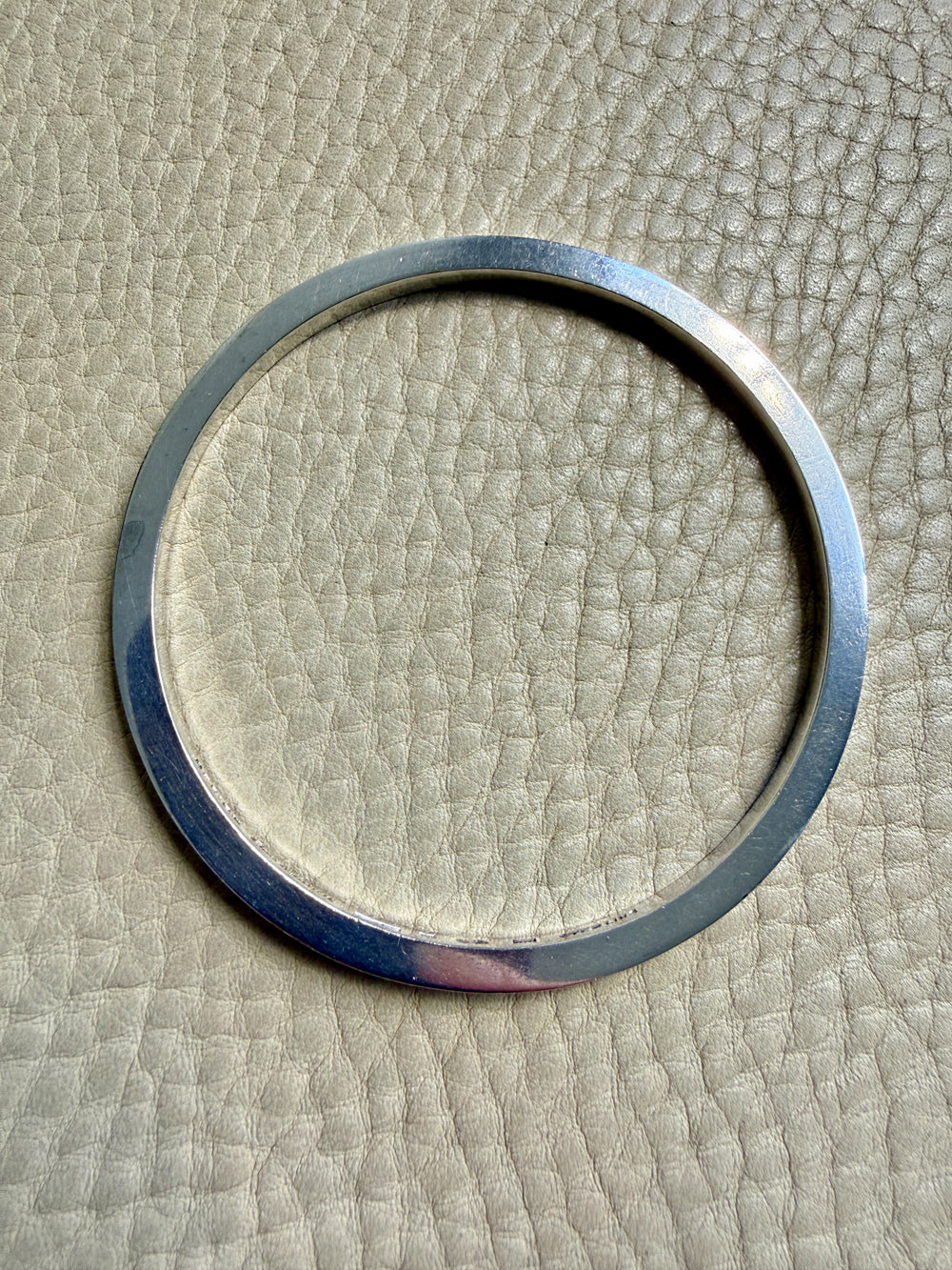 1965 Signed Solid Silver Circular Bangle, 31 grams - 7.8 inch interior circumference