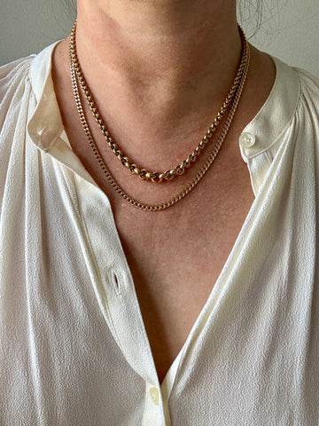 1950s era Vintage Graduated Width Rolo Link Necklace in 18k Gold - 17.75 inch length
