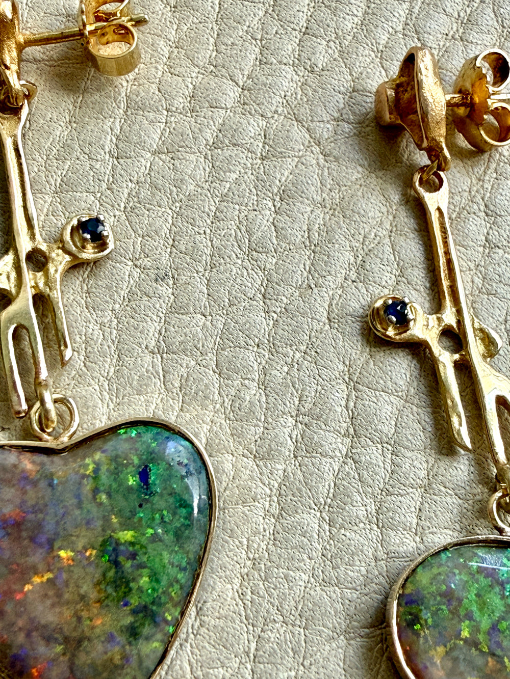WOW! Vintage Austrian 14k Gold & Opal Heart Drop Brutalist Earrings - 2.2 inch drop