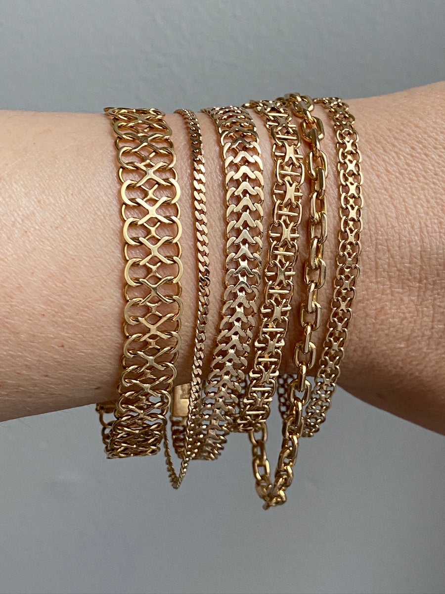 Vintage 18k gold slim x-link bracelet - 7.25 inch length