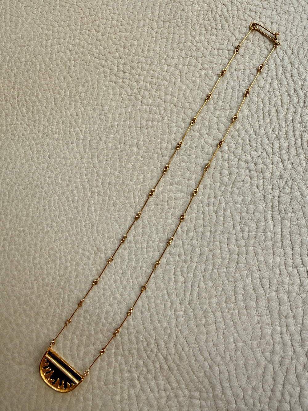 18k Yellow Gold Spectrolite Pendant Necklace by Lapponia – 17.25 Inch Length