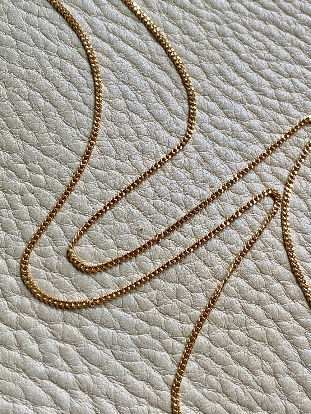 Italian vintage 18k gold curb link necklace by Balestra - 21 inch length