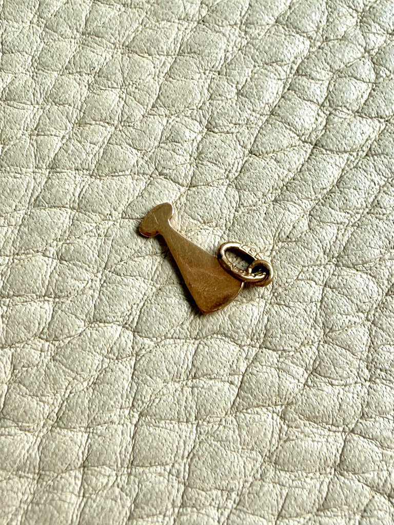 Swedish Vintage Cava Glass / Martini Glass Pendant or Charm 18k Gold – 0.6 inch