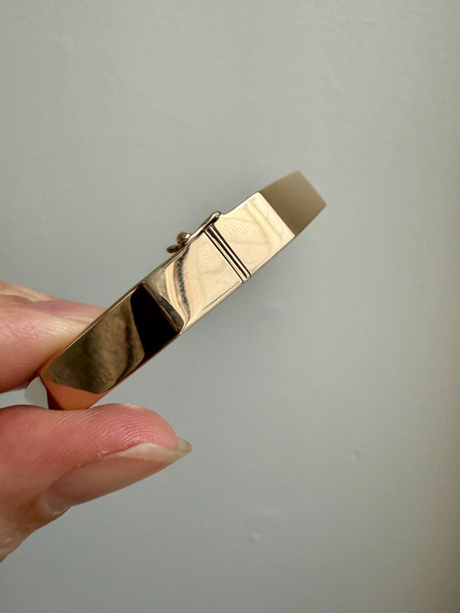 SPECTACULAR!! 10 Sided Geometric Hinged Bangle in 14k Yellow Gold - 1970s era - by Fleming Lund- 6.75 inch