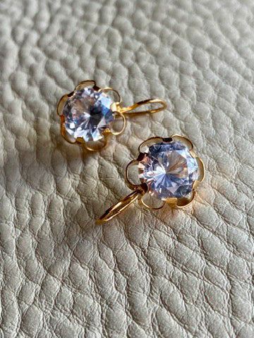 Special and sparkly!! - White topaz and 18k gold Modernist flower earrings - Vintage Scandinavian