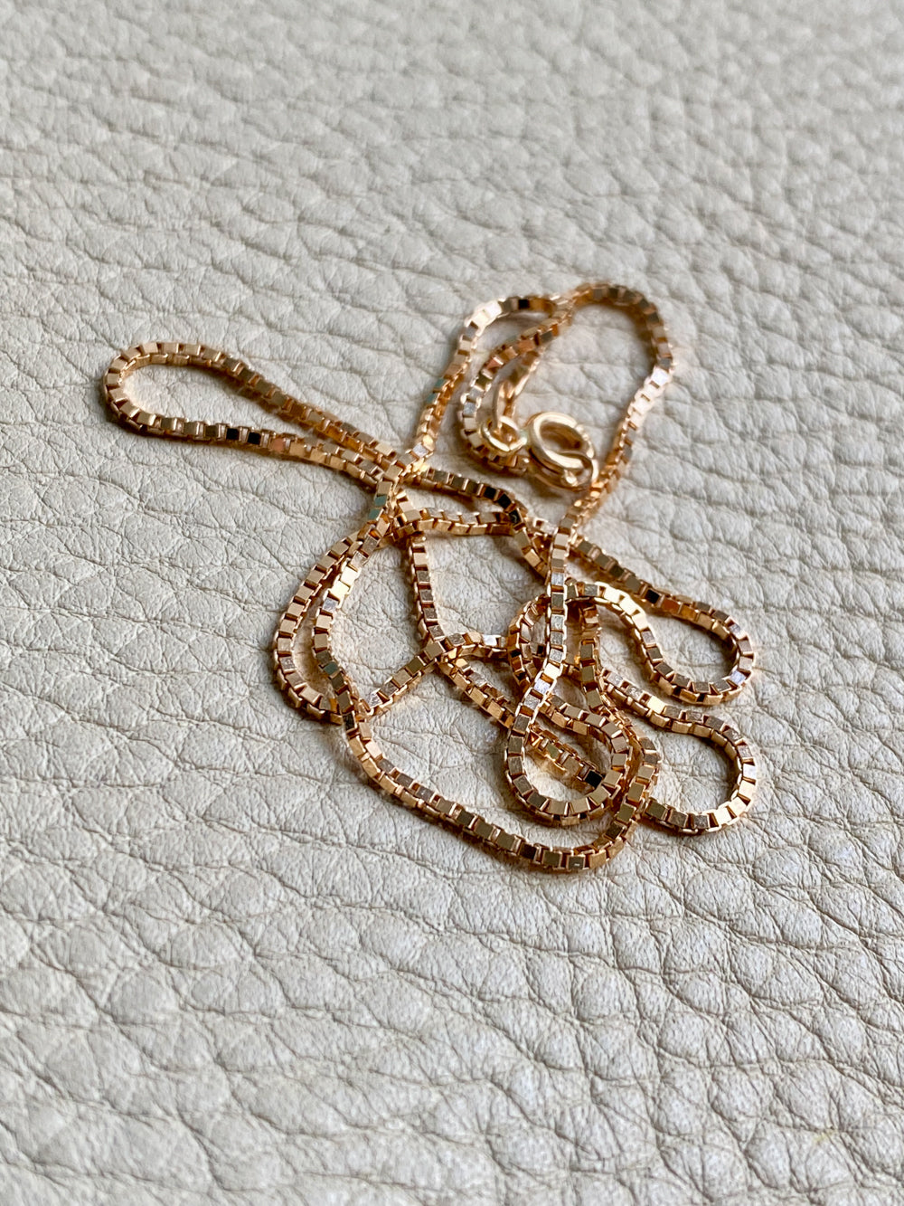 Vintage box link gold chain necklace - 16 inches of 18k gold