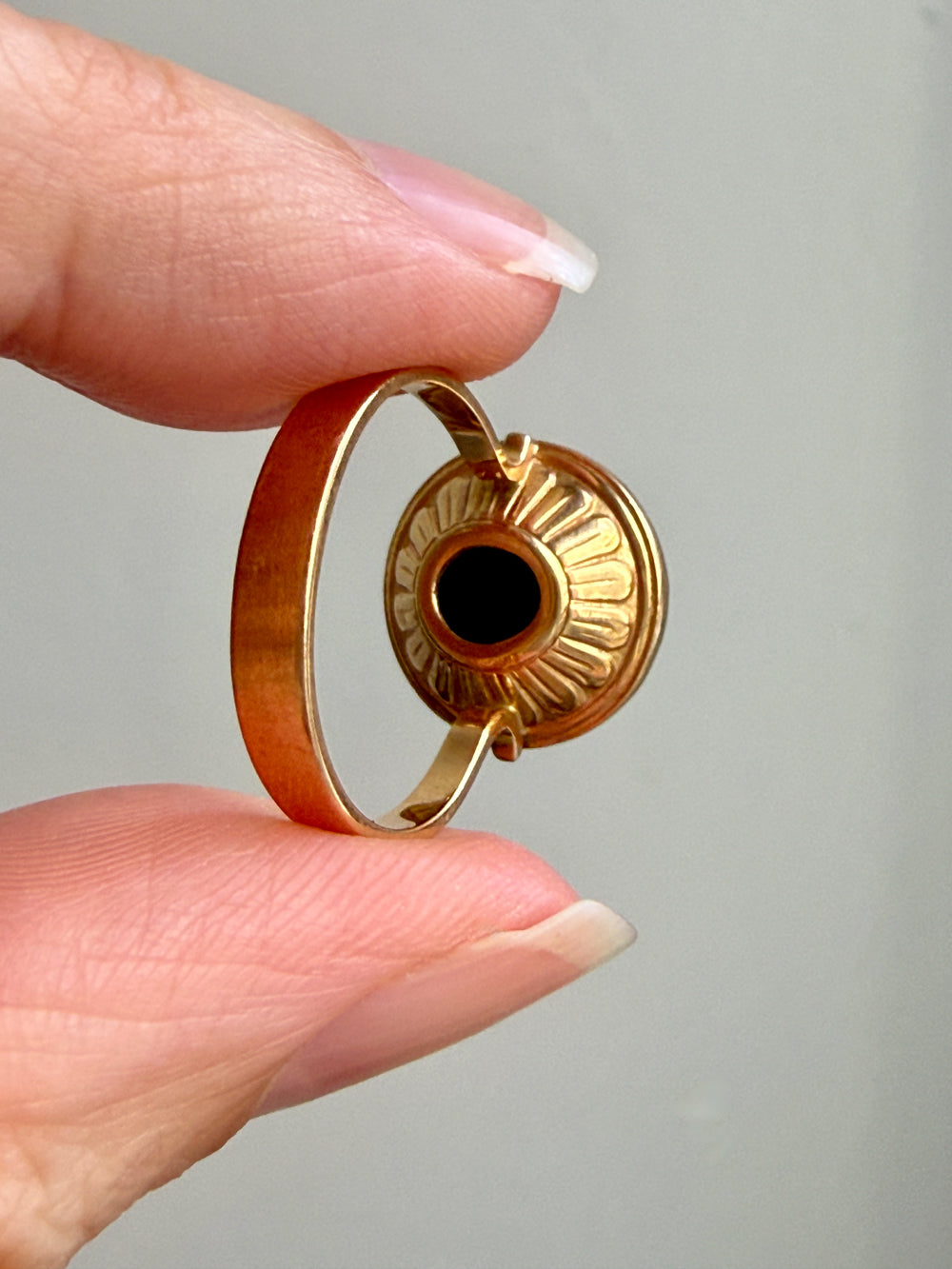 1966 Vintage Swedish 18k Gold Turquoise Cabochon Ring – Size 8