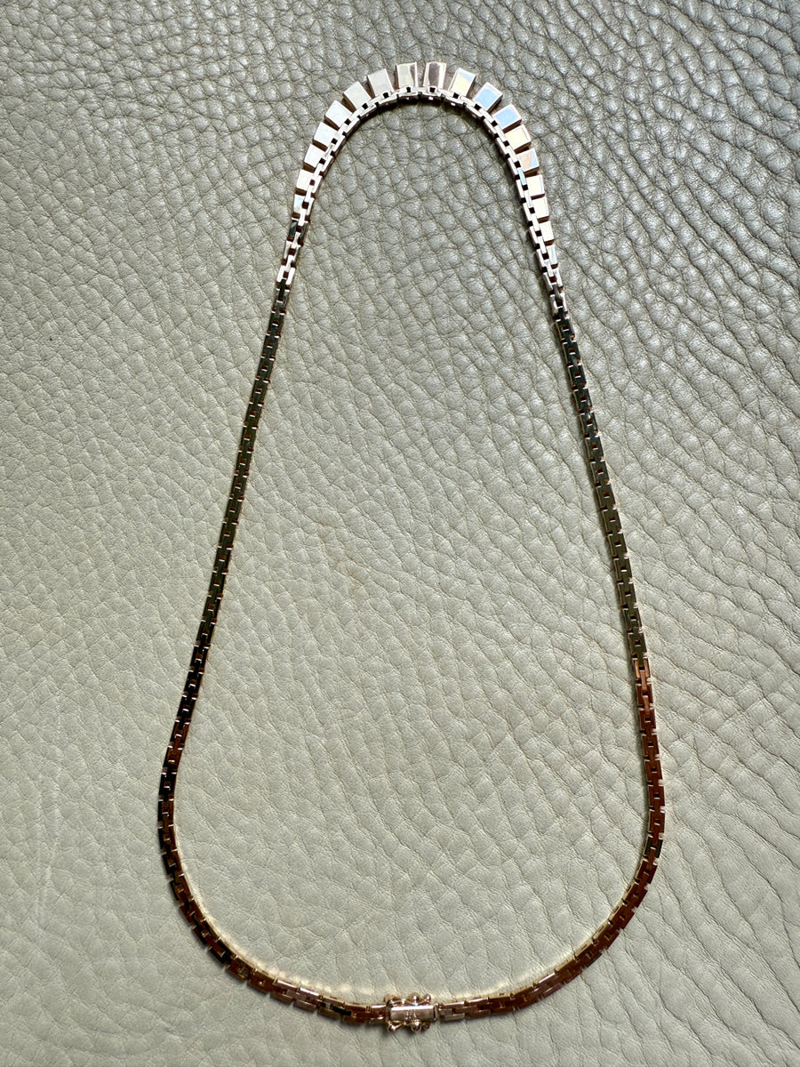 Shimmering Vintage 14k Gold Cleopatra Link Necklace - 17.8 inch length