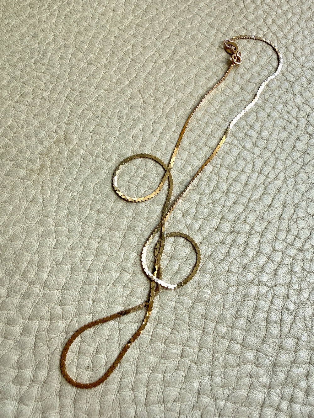 Vintage Italian 14k Yellow Gold Mirrored Heart Link Chain Necklace – 15.75 inch length