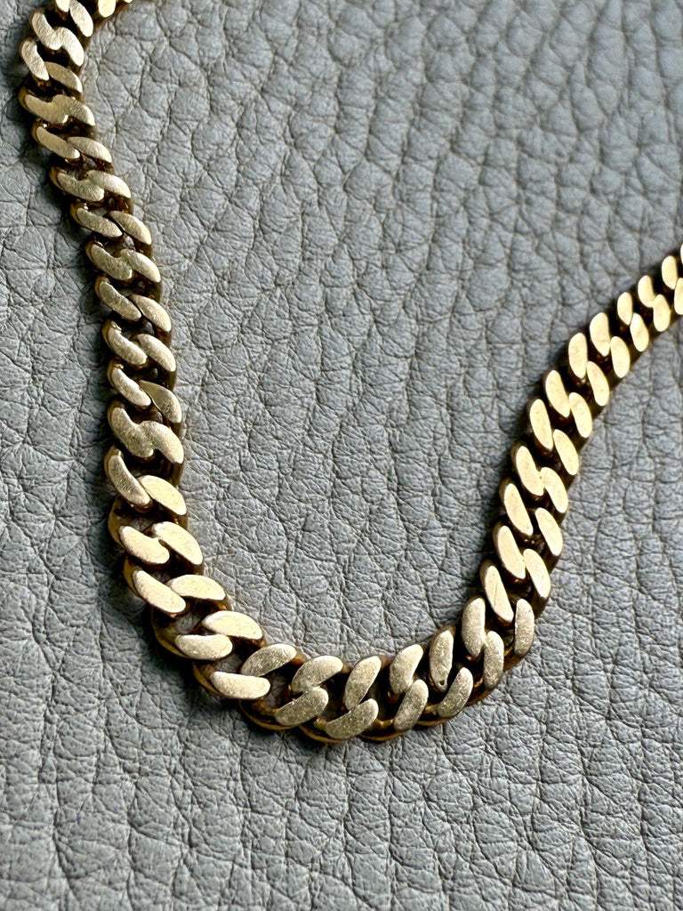 1923-1965 Swedish 18k gold pressed curb link necklace, graduated width - 17.3 inch length