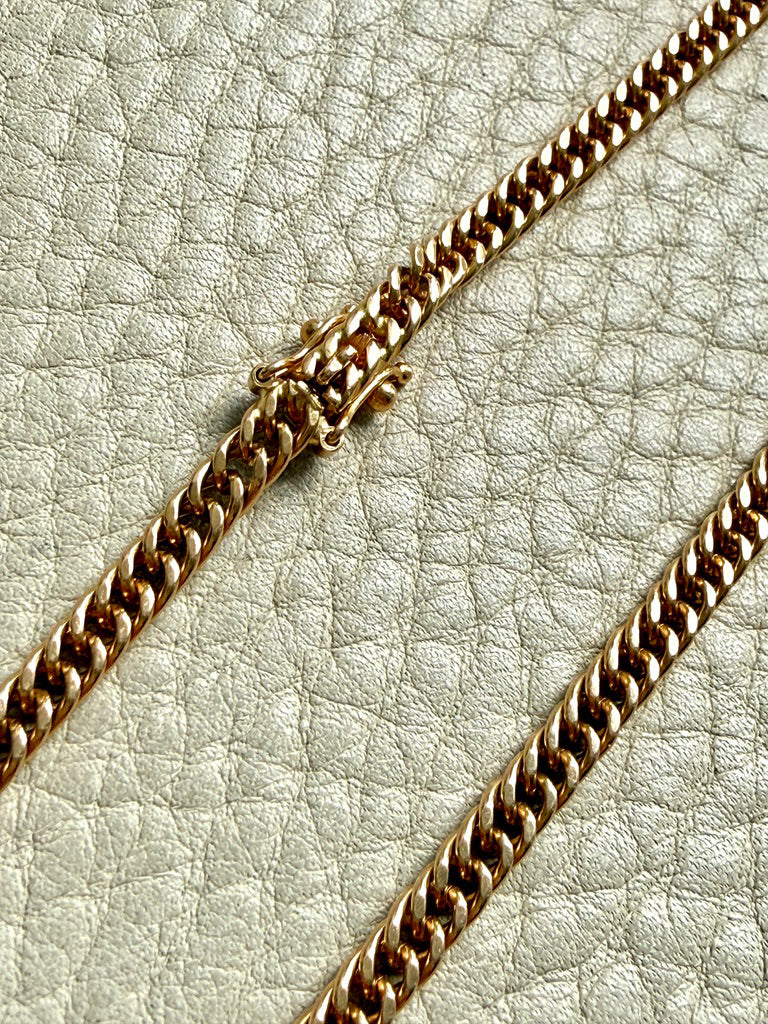 Signed Vintage Tight Curb Link Necklace 18k Gold – 18.5 Inch Length
