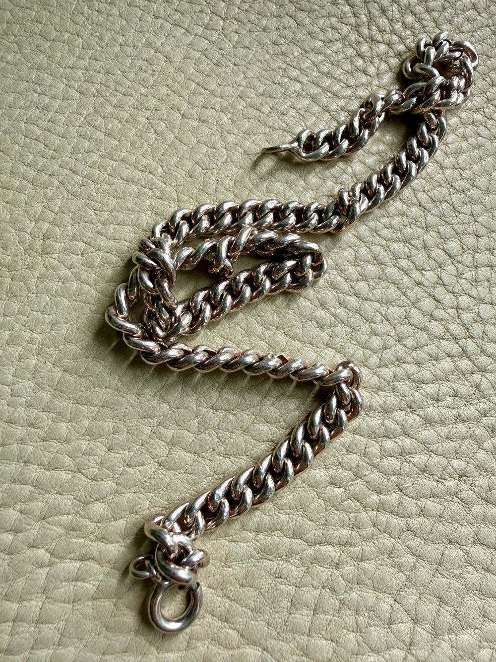Midcentury Vintage Silver Chubby Curb Necklace - hollow links - 16.4 inch length