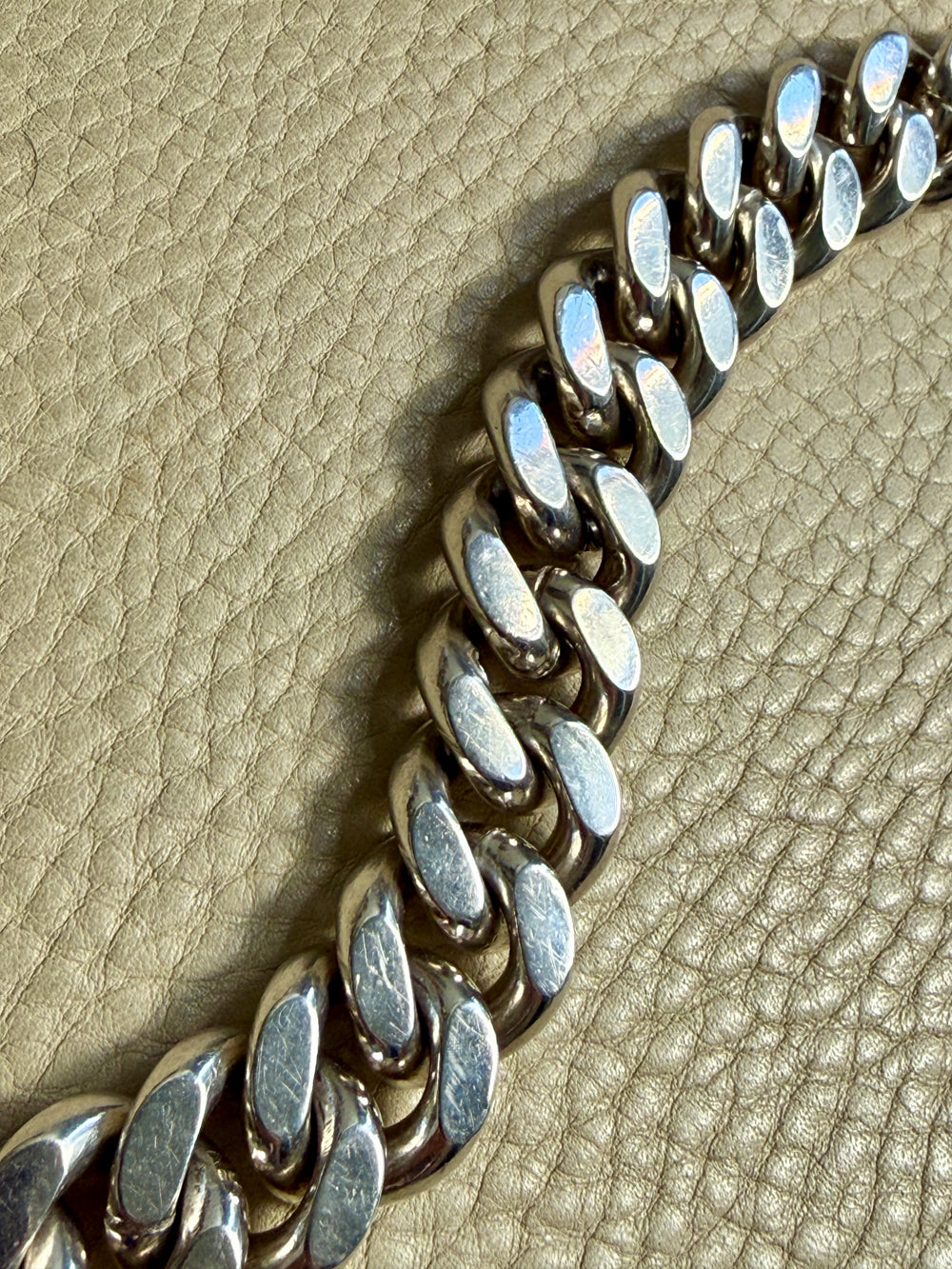 CHONK! 1976 SOLID Weighty 160 gram! Silver Curb Link Bracelet - 6.75 inch interior circumference