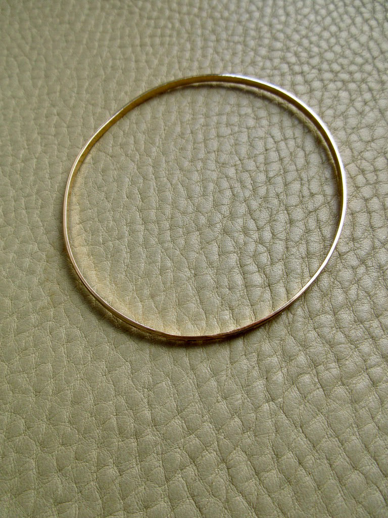 Skinny 18k Gold Vintage Oval Bangle - 8.5 inch interior circumference