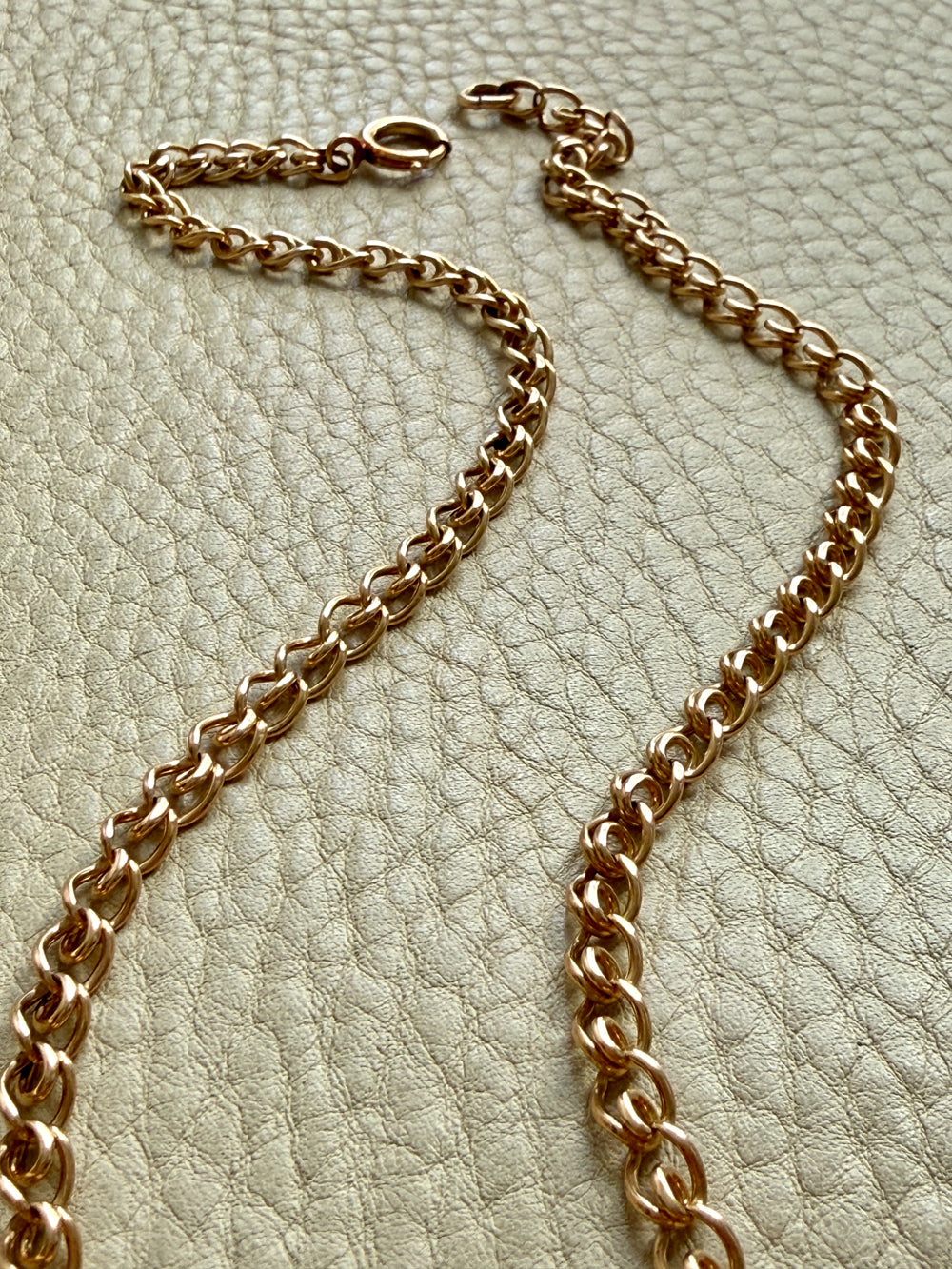 Vintage Swedish 18k Gold Spiral Link Chain Necklace – 17.25 Inch Length