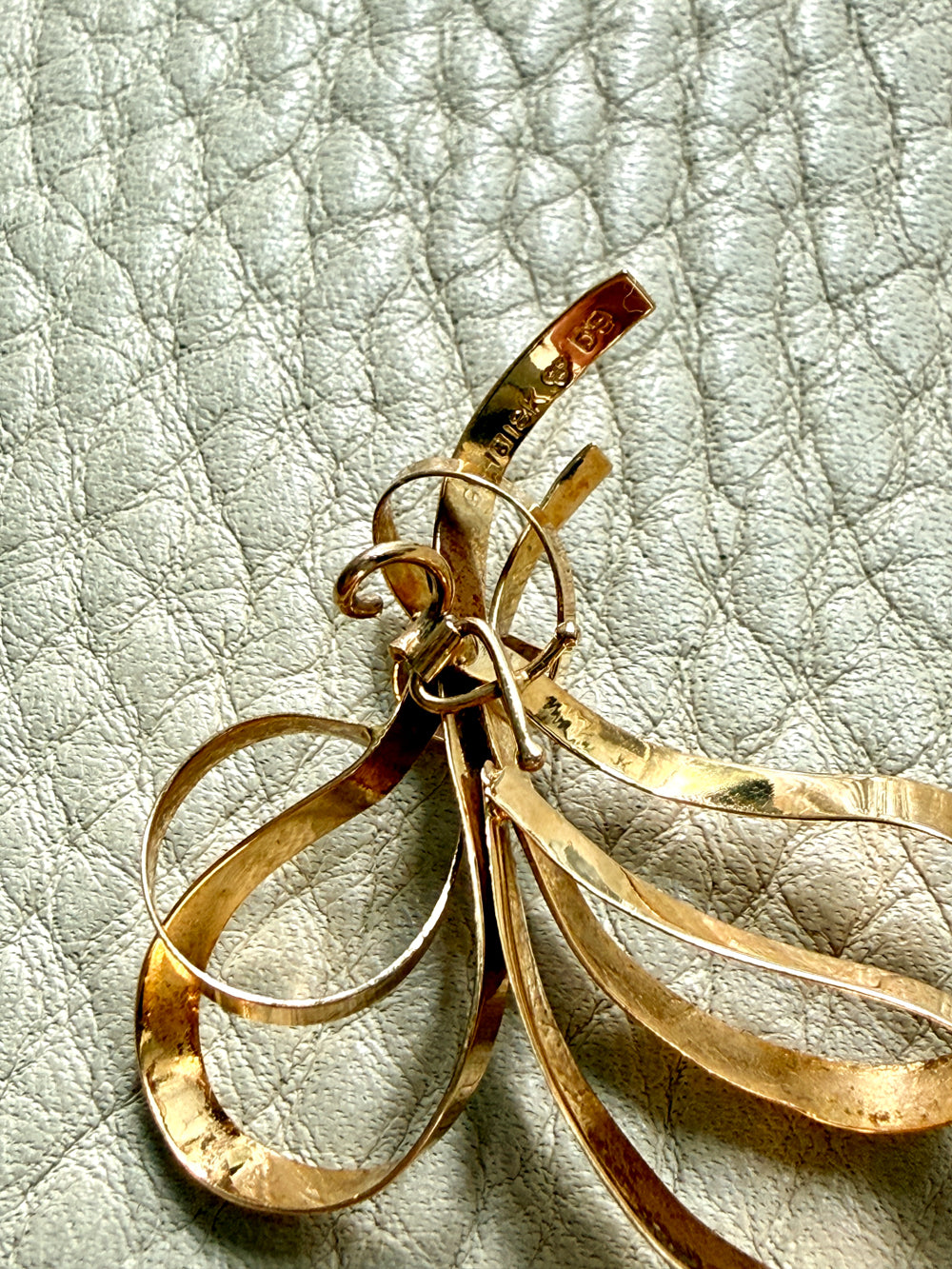 1954 Vintage Swedish 18k Gold Ribbon Brooch - 1.3 inch