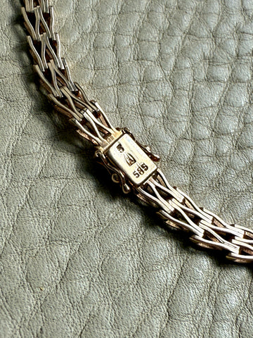 Exquisite 14k gold Wishbone necklace by Jens Poul Asby - 16.2 inch length