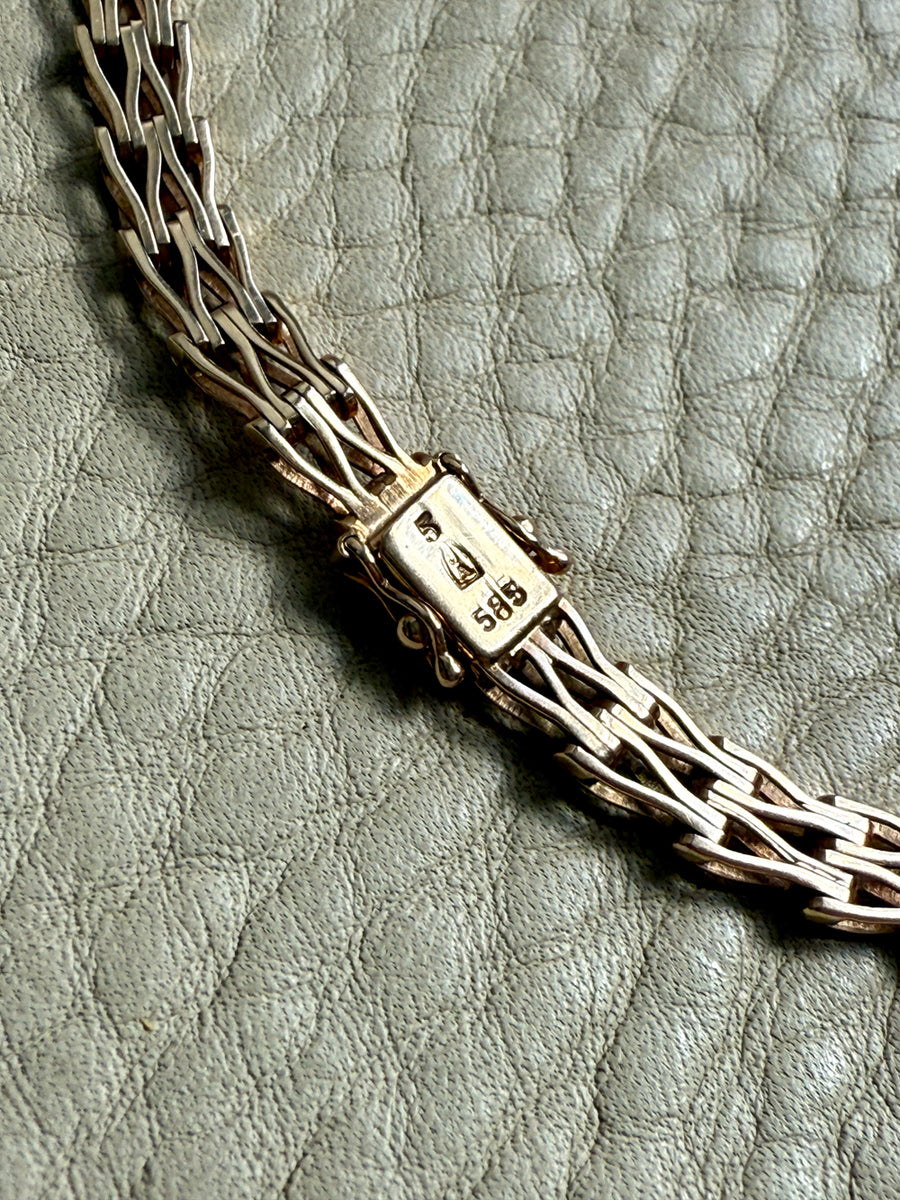 Exquisite 14k gold Wishbone necklace by Jens Poul Asby - 16.2 inch length