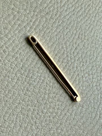 Dutch Vintage 1900s era Safety Pin Brooch in 14k gold - 2.1 inch