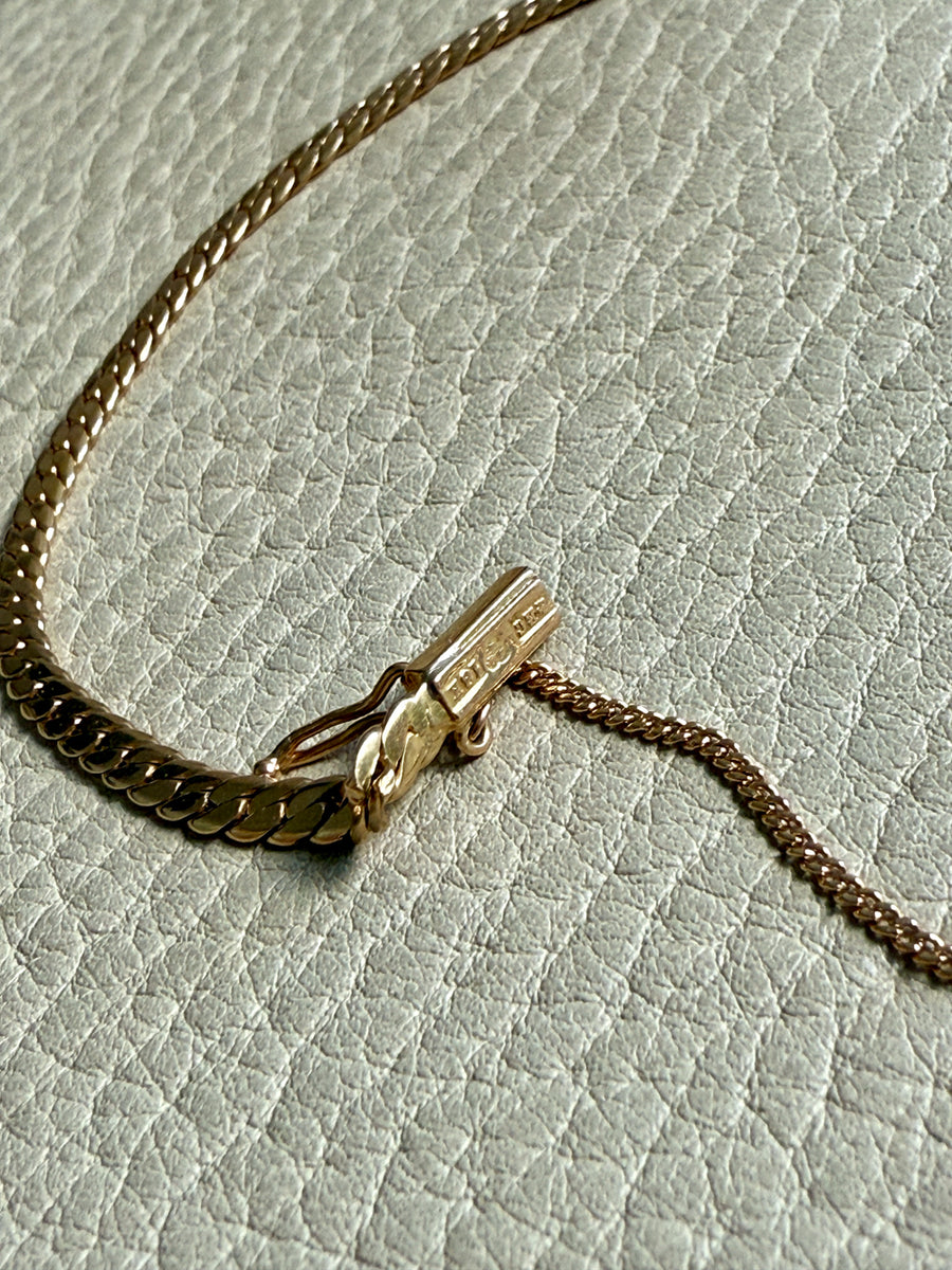 EXCELLENT! Vintage Swedish 18k Gold Tight Curb Bracelet with Safety Chain - 7 inch length