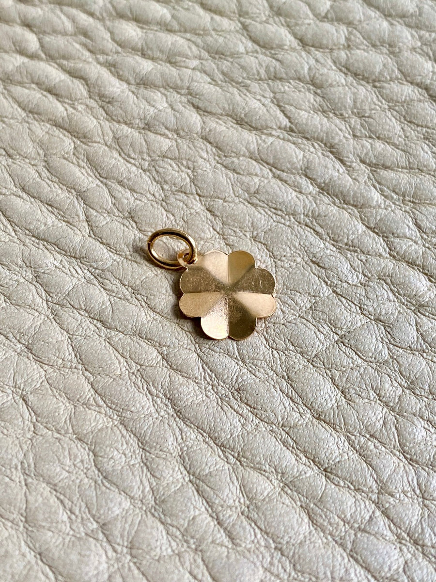 18k gold Swedish vintage charm or pendant - 4-Leaf Clover