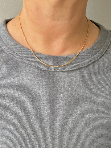 Vintage 18k gold curb link necklace - 17 inch length