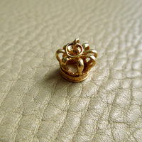 Vintage 14k Gold Crown Charm Pendant– 0.6 inch drop