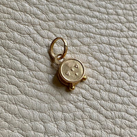 18k Gold Vintage Charm or Pendant - Alarm clock