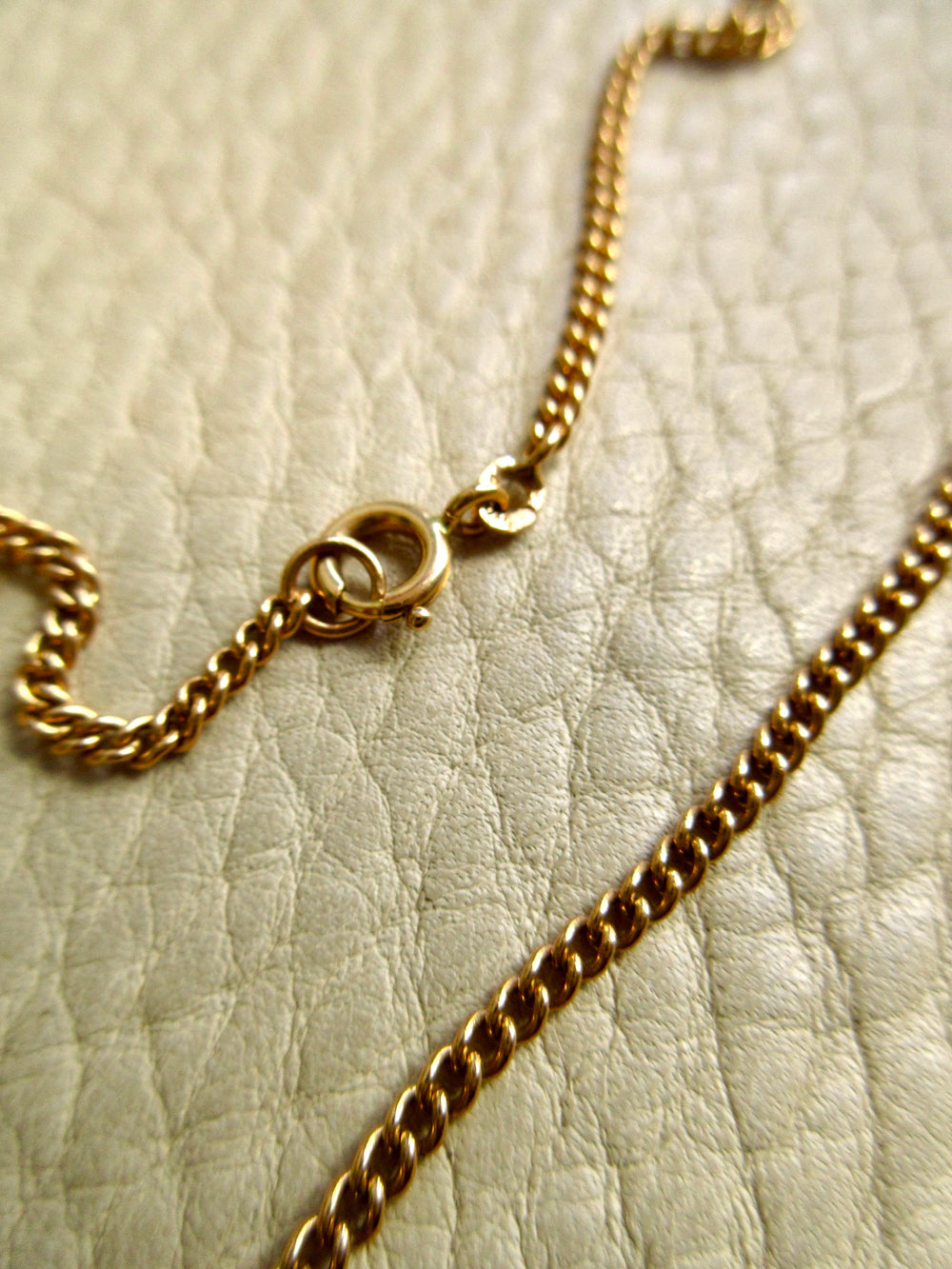 Forever curb link necklace - Vintage Swedish 18k gold chain - Excellent long 24 inch length