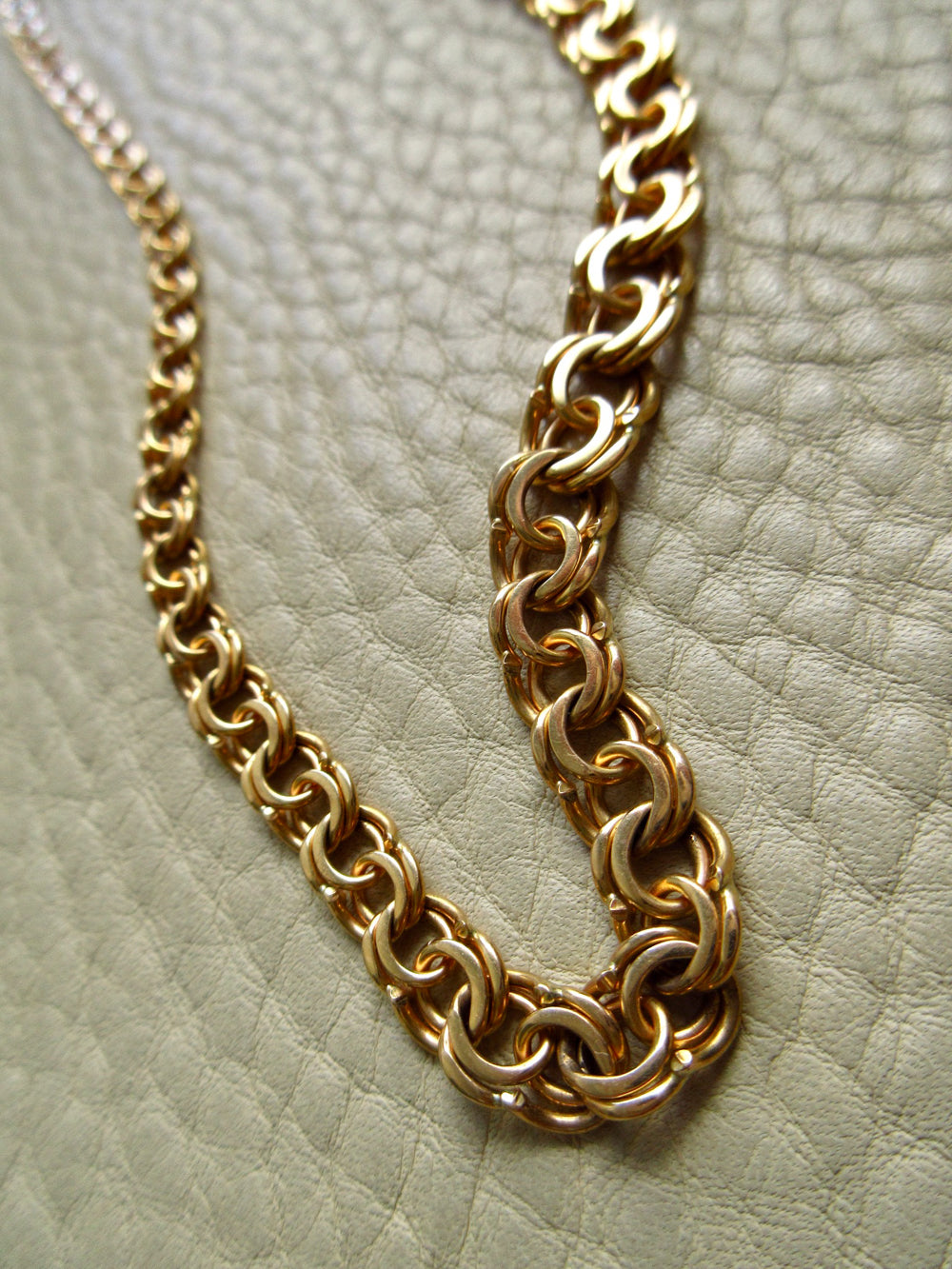 Swedish Vintage 18k Gold Necklace - Graduated Double Link Chain Necklace - 17.1 inch length
