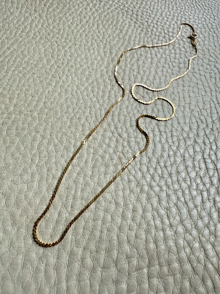 Skinny Vintage Italian S-chain in 18k gold - 16.75 inch length