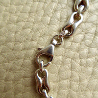 Vintage UK Sterling Silver Puffy Figure-8 Link Necklace 36g – 18 Inch Length