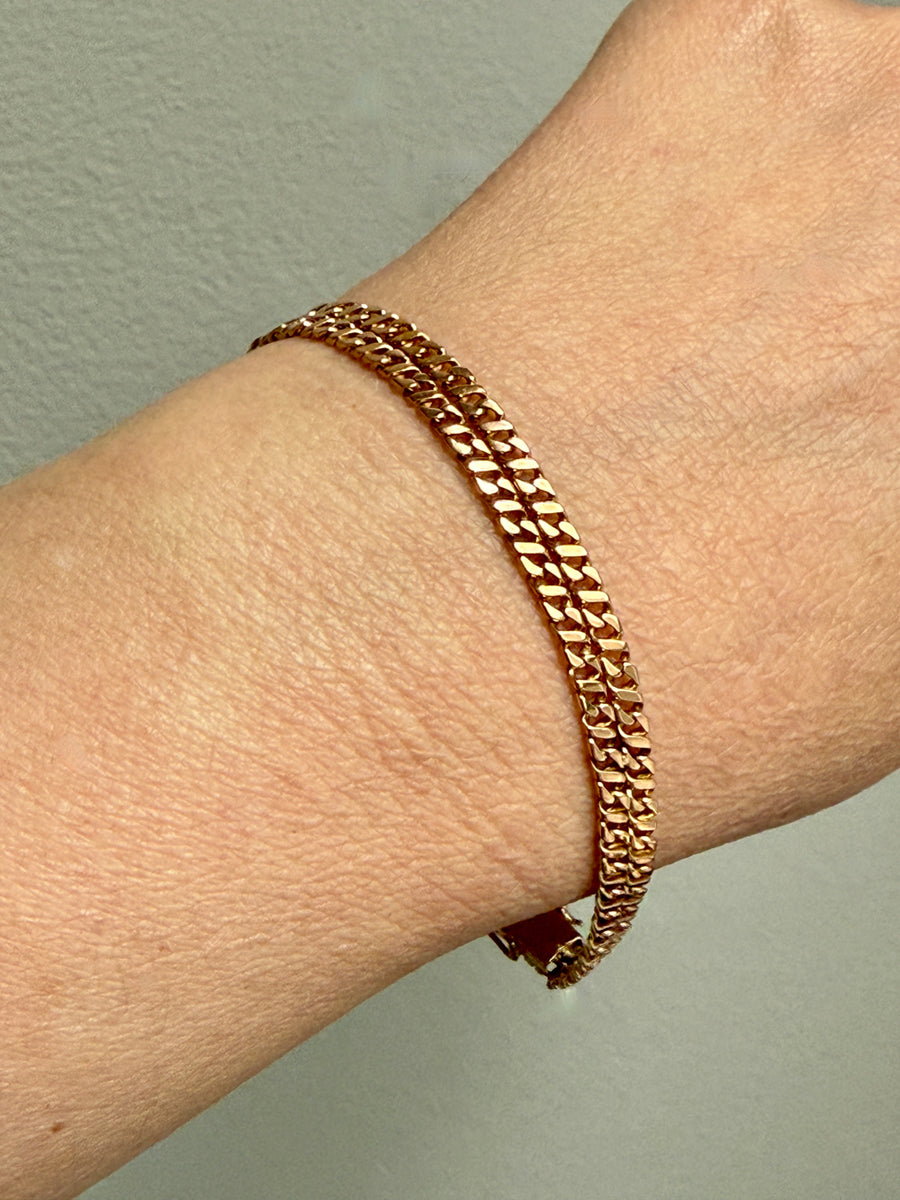 Midcentury era 18k gold Curb Link - Double strand bracelet - 7.6 inch length