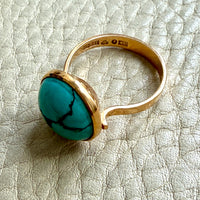 1966 Vintage Swedish 18k Gold Turquoise Cabochon Ring – Size 8