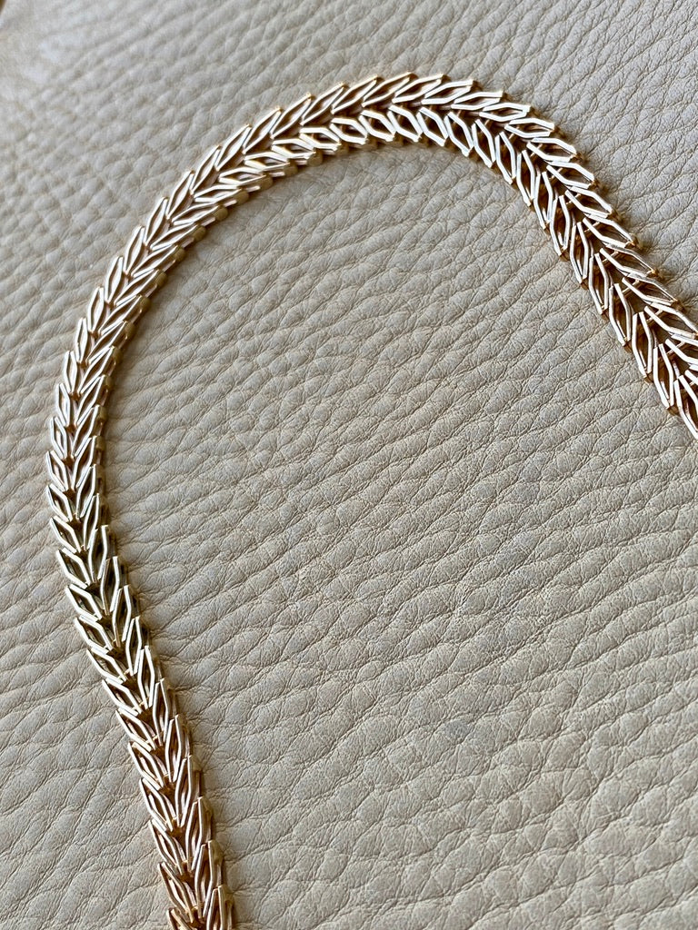 Exquisite 14k gold Danish Leaf Link necklace - geneva variation - by Jens Poul Asby