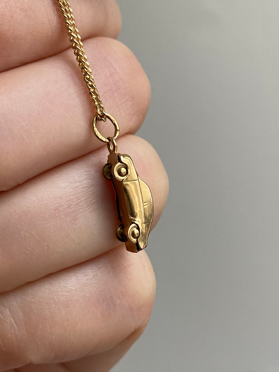 18k Gold Vintage Charm or Pendant - Articulated car