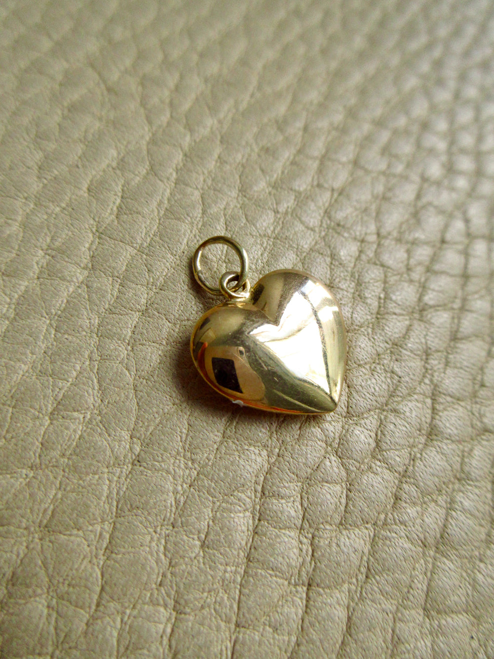 Vintage Puffy 14k Gold Heart Charm – 0.75 inch