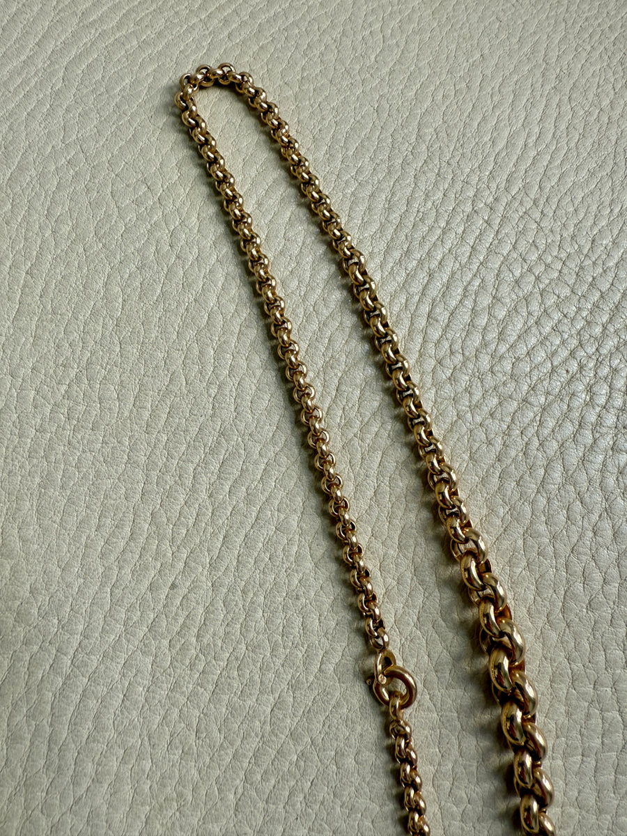 1950s era Vintage Graduated Width Rolo Link Necklace in 18k Gold - 17.75 inch length