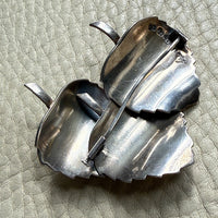 1948 Vintage Stigbert Three-Leaf Brooch in Sterling Silver – 2 inch