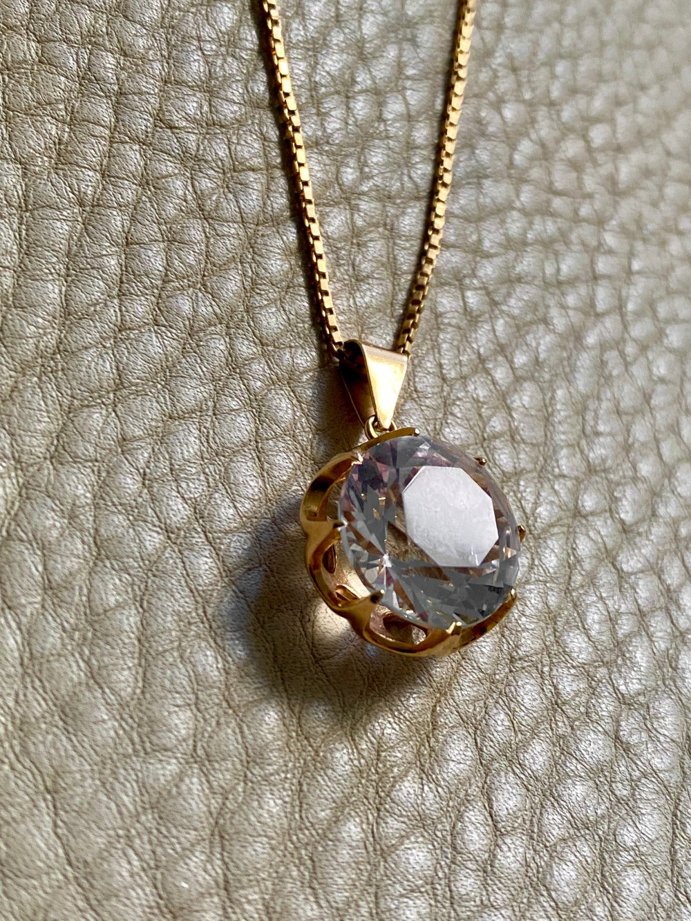 Crystal Swedish pendant necklace - Solid 18k gold - Made in 1975