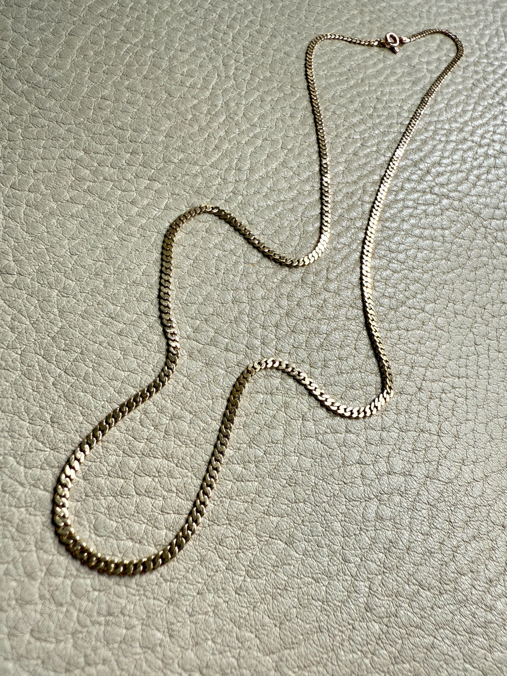 Scandinavian Vintage Pressed Curb Link 18k Gold Necklace - 17.5 inch length