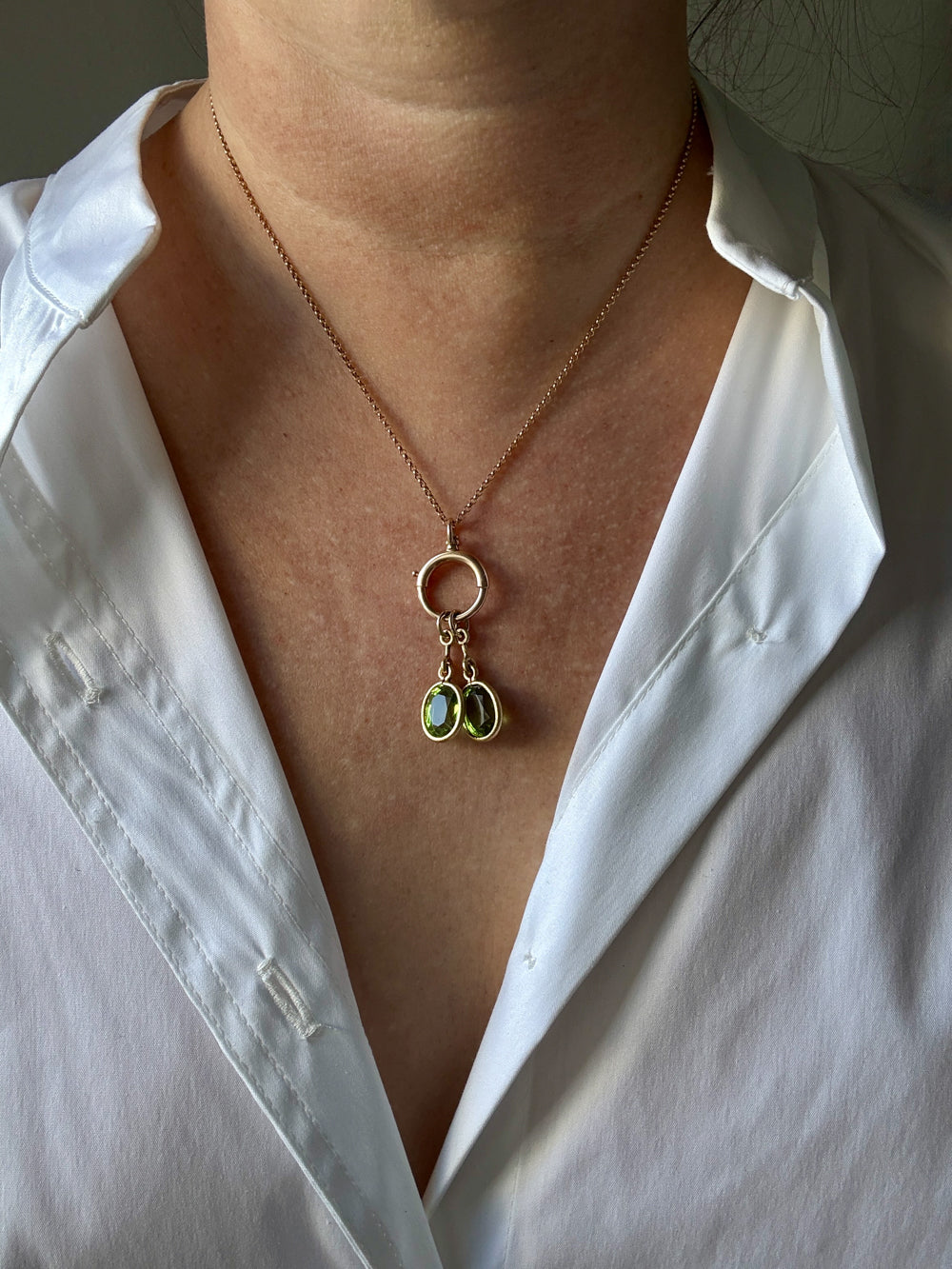 Vintage Scandi 18k gold Faceted Green Peridot Pendant