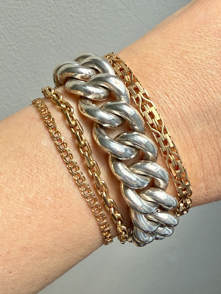 Vintage Lacey Double Link Solid 18k Gold Bracelet - 6.8 inch length