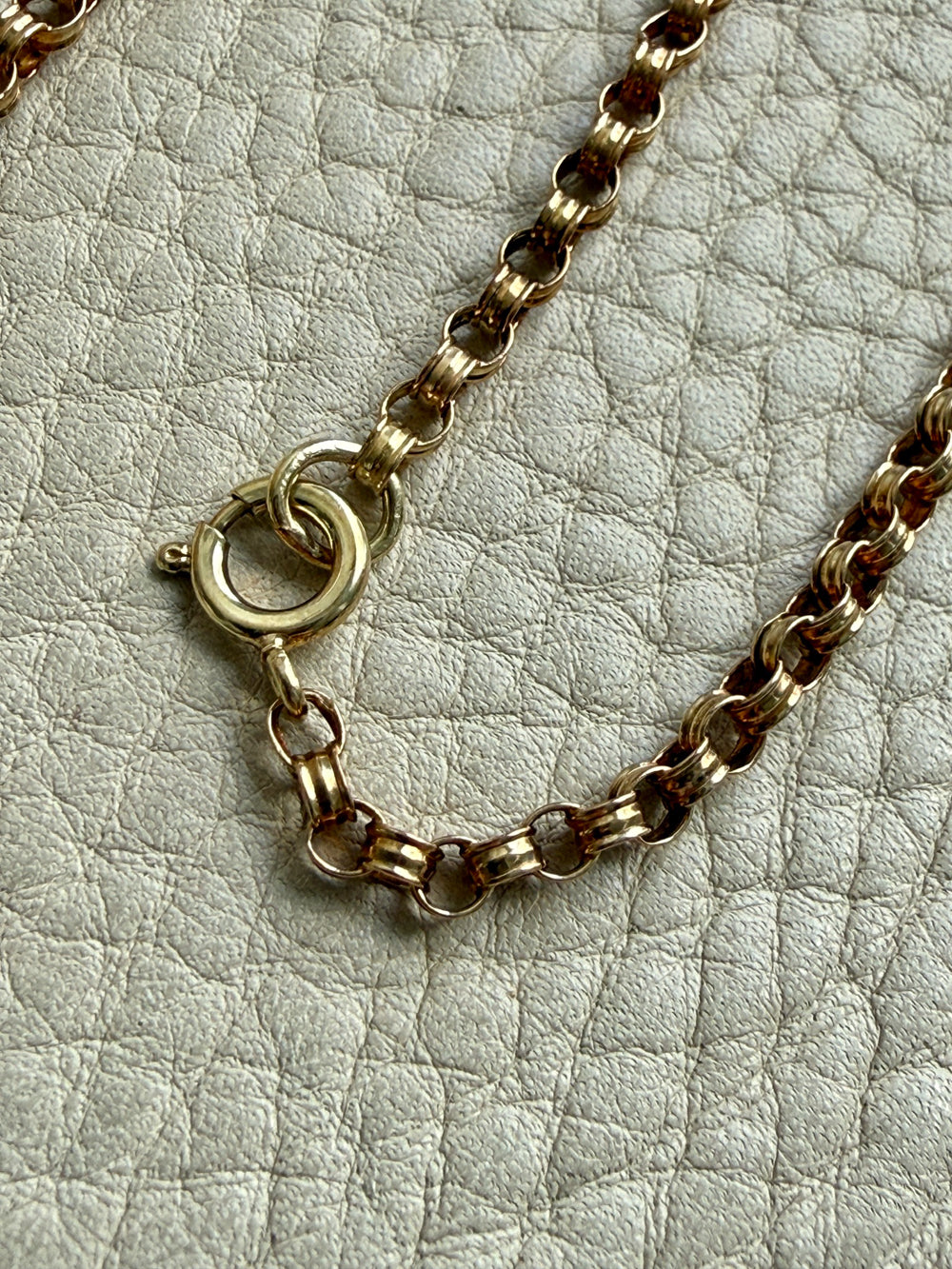 Antique British 18k Gold Belcher Chain Necklace – 21.25 Inch Length