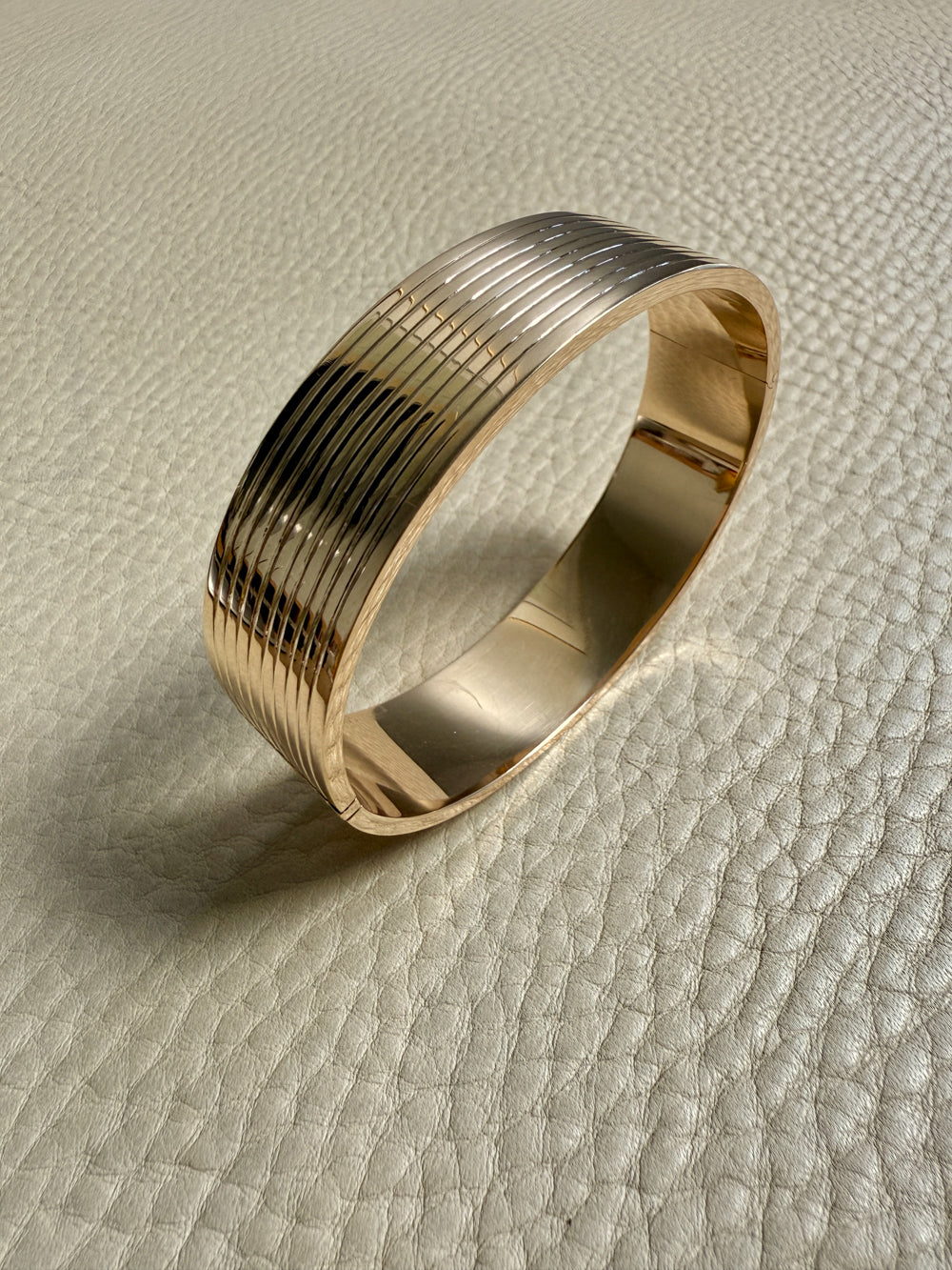 Unique! Architectural Wide 14k Gold Hinged Bangle with Linear Grooves - 6.9 inch oval interior circumference