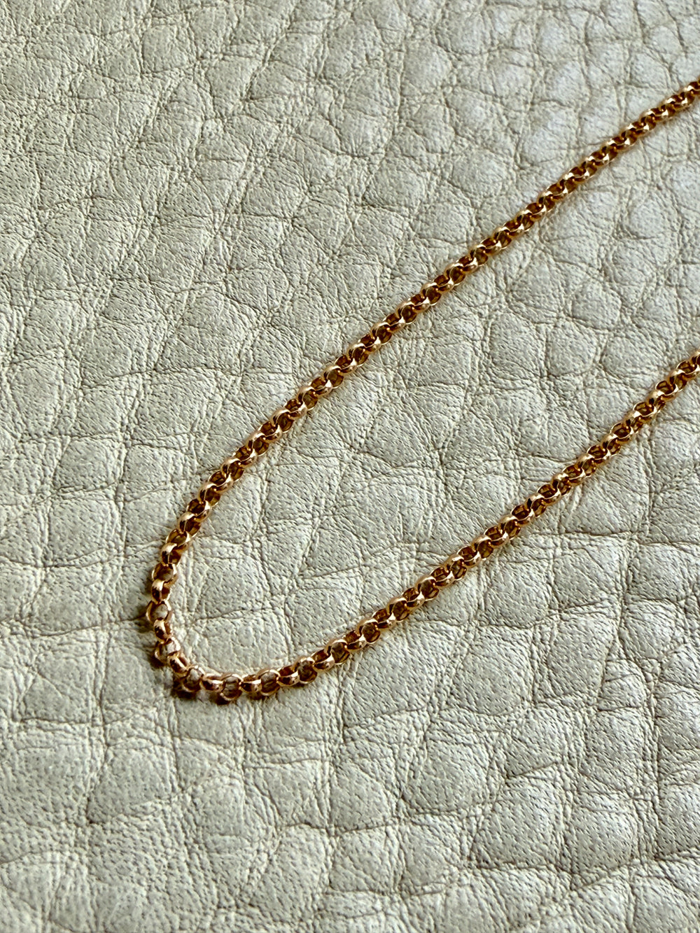 18k Gold Vintage Rolo Chain Necklace – 15.75 Inch length