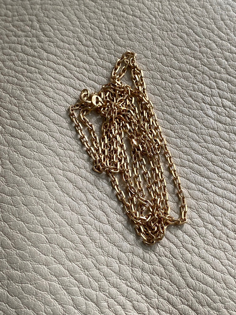 Excellent long length faceted biker link necklace in 18k gold! 31.5 inch length