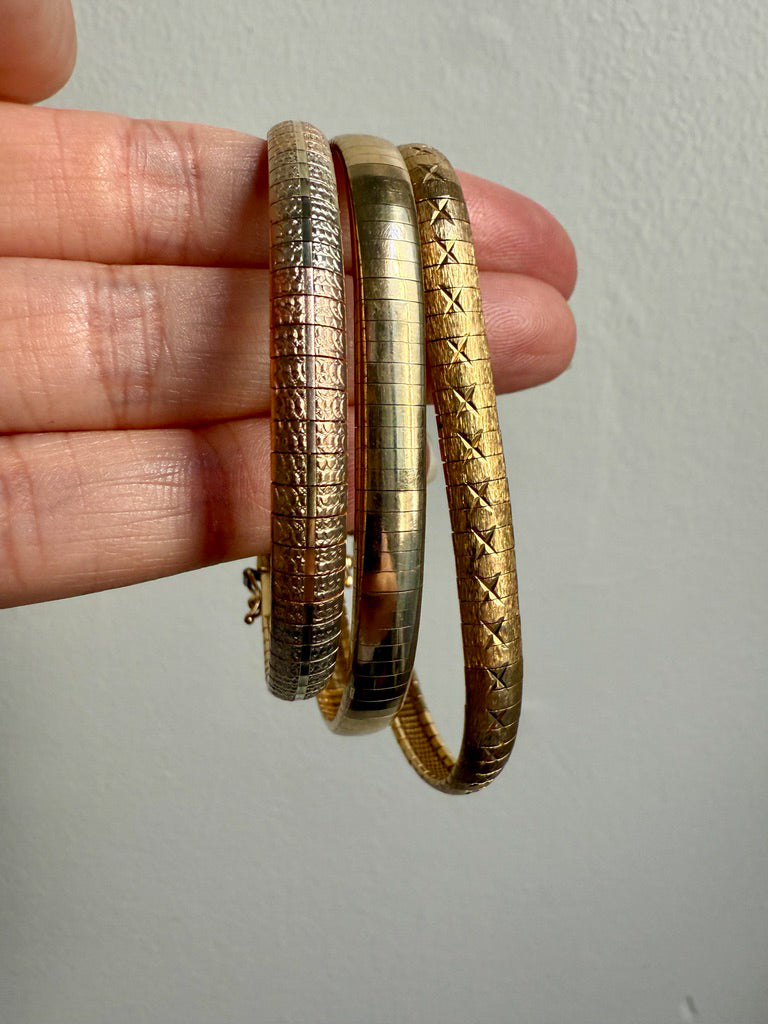 Italian Vintage High Polish Omega Link Bracelet in 14k Gold - 7 inch length