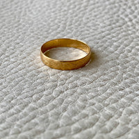 1958 Swedish vintage 18k gold ring - botanical etching- size 8