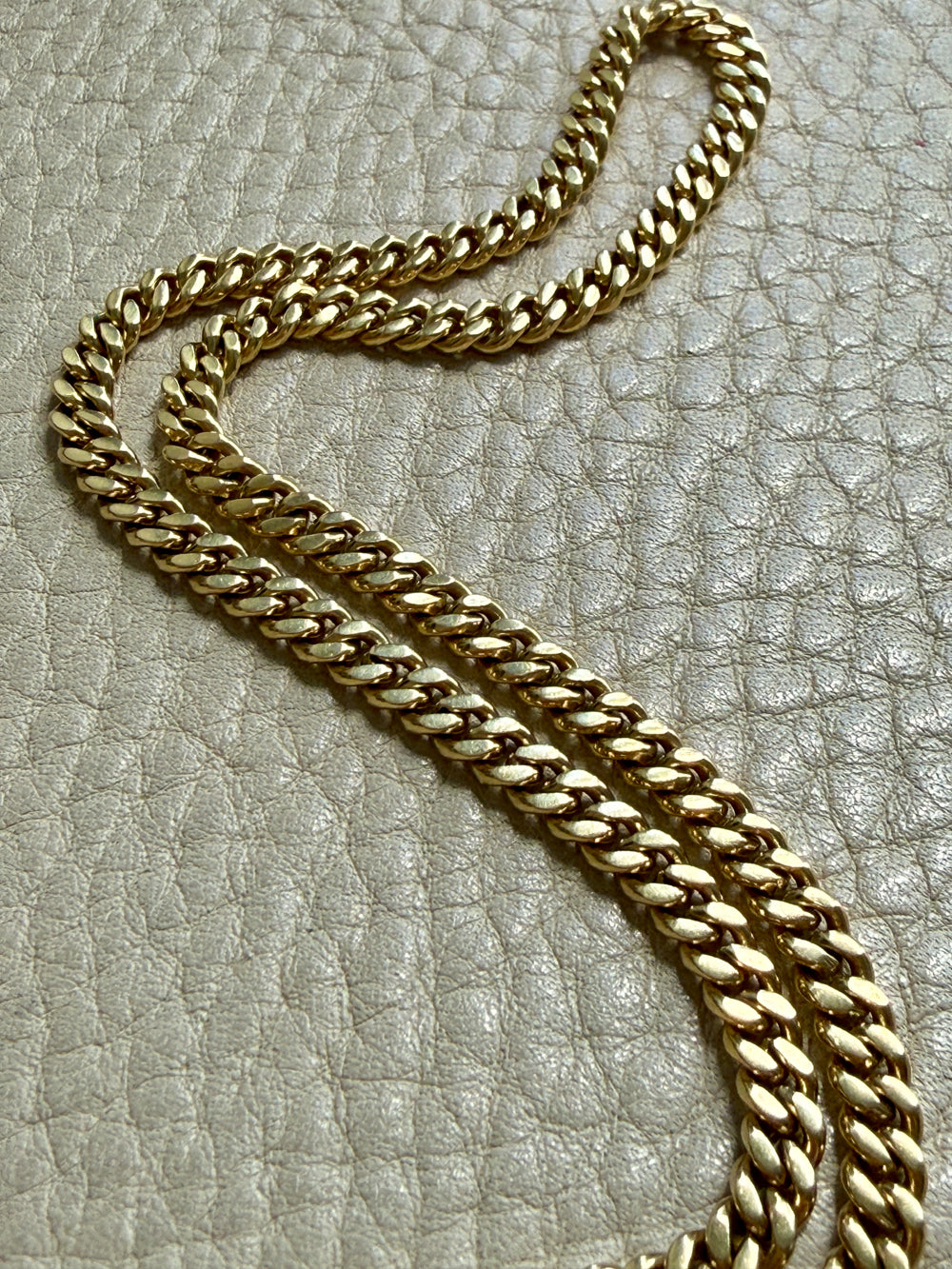 18k Gold Vintage Curb Link Watch Chain Necklace with Sheathed Fastener- 17.1 inch length